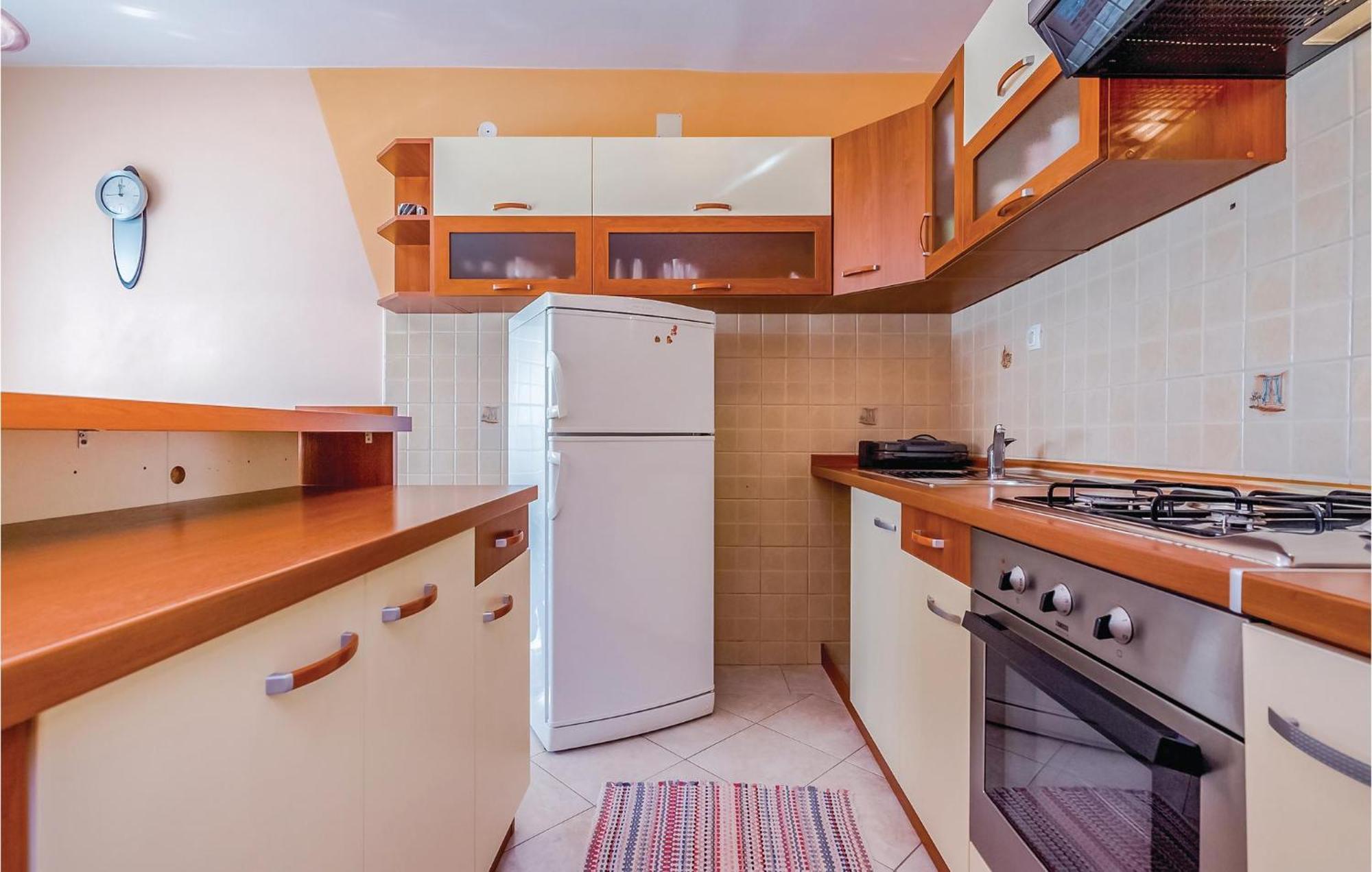 Beautiful Apartment In Novi Vinodolski Exterior foto